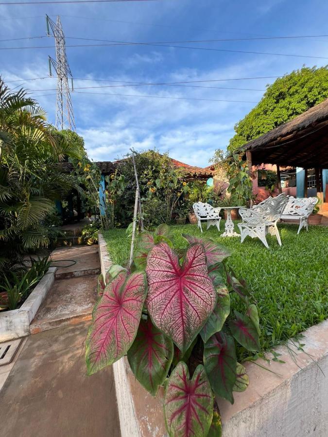 Granja Relax Aparthotel Itauguá Exterior foto